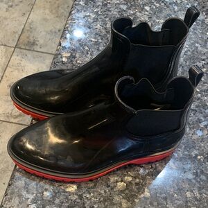 Stylish Black and Red Men's Boots